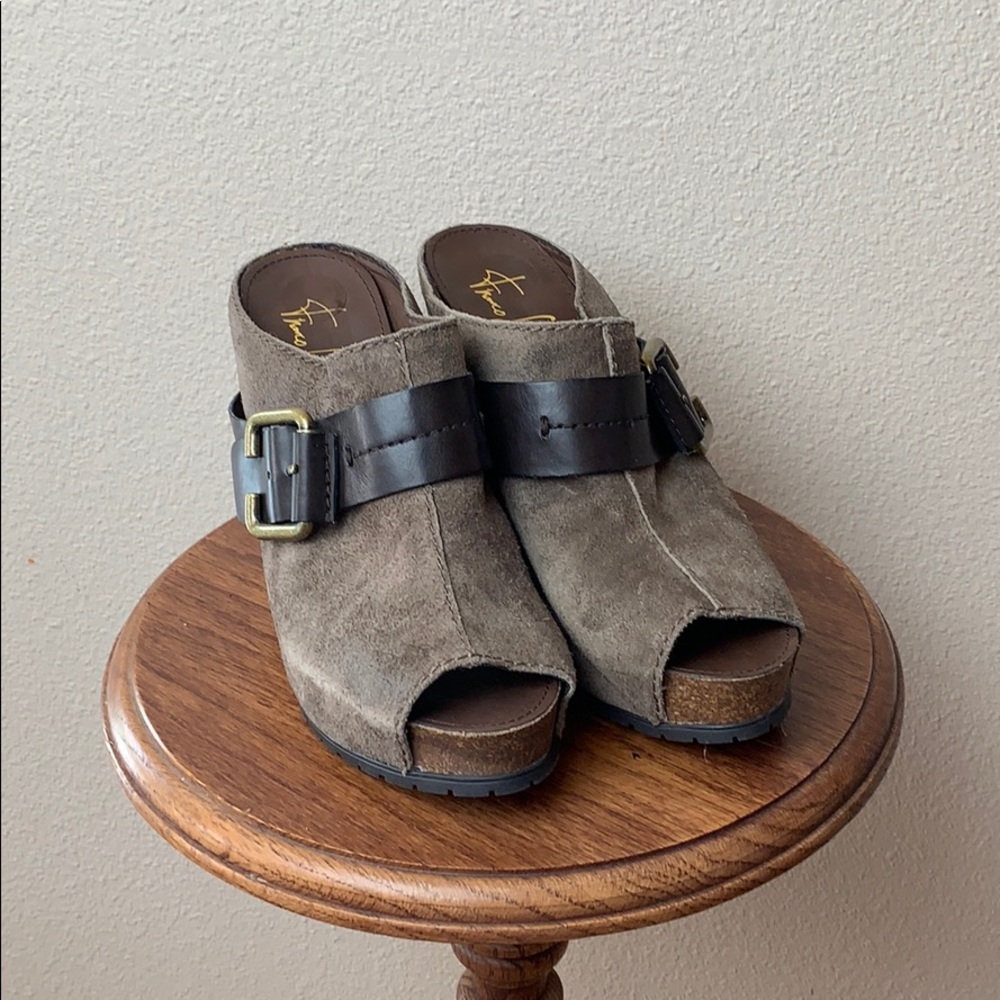 Franco Sarto Wedges Size 8.5